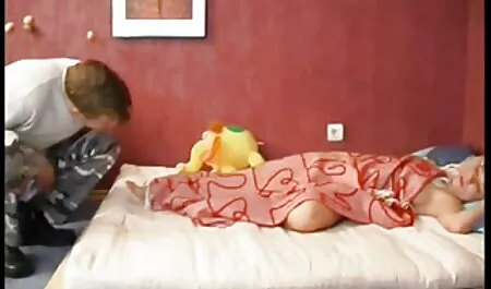 Il ragazzo si masturba punto di зопастой бмары Rosa Sex-toy chat erotiche online e lusinga il vostro Kuni