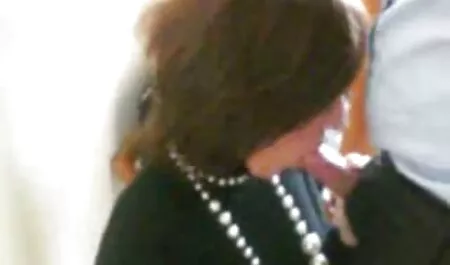 Il uomo sex video casalinghi leccato Peloso cap off giovane fidanzata e scopata su il divano