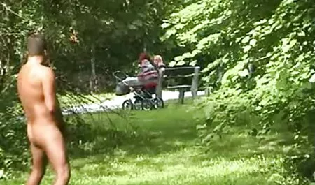 Il uomo tirato pompino da Il biondo fidanzata su macchina sex bruneta fotografica