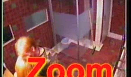 Mamma seduce casa giapponese xxx figlio amico Kendra Lussuria