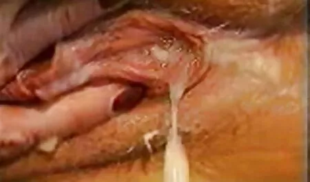 L'uomo ha video sex bionde una donna piena nella Vagina in posizione missionaria e Pere sulla pancia вебкой