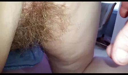 Giovane Bestia поимела con un enorme xxx massaggio Dildo