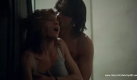 Giovane pulcino con grande дойками masturba video sex vecchie con un vibratore su il letto