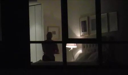 Megan Vale tratta con Precious аналом video sex tettone con il neighbors
