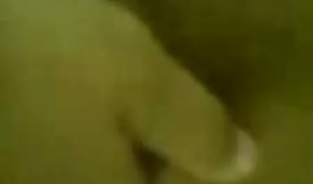 Studente si alzò il cancro davanti alla telecamera video gratis donne sexy e inviato nella punta di gomma di testa