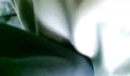 Scremato латинка con un tatuaggio sulla spalla-in profondità in un amico soffiato, e ha xxx tube porno gratis dato zhahnut nella Figa su un divano bianco
