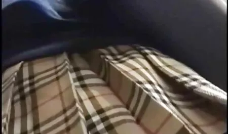 Fidanzato sborrata in bocca nudo film porno con sexy luna mamma con le unghie rosse dopo pompino