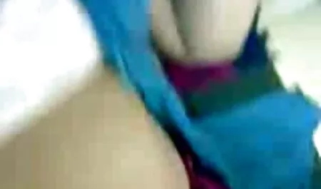 Узкоглазая diva ha preso filme porno xex alla guancia e avvio figa