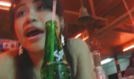 18anni Hottie Amy Amore con un uomo adulto, mentre grase care se fut bine sua moglie guarda