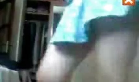 Nero donna donne video sex in bianco biancheria intima greedy succhia ragazzo cazzo