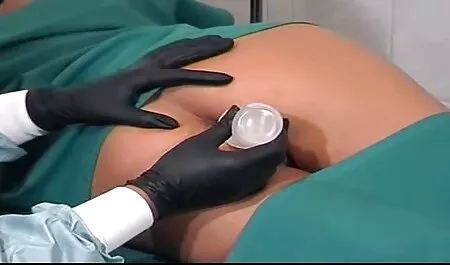 La donna bionda si sdraiò su un fianco e diffuse i suoi panini film gratis xnxx per mostrare un punto dopo il sesso anale
